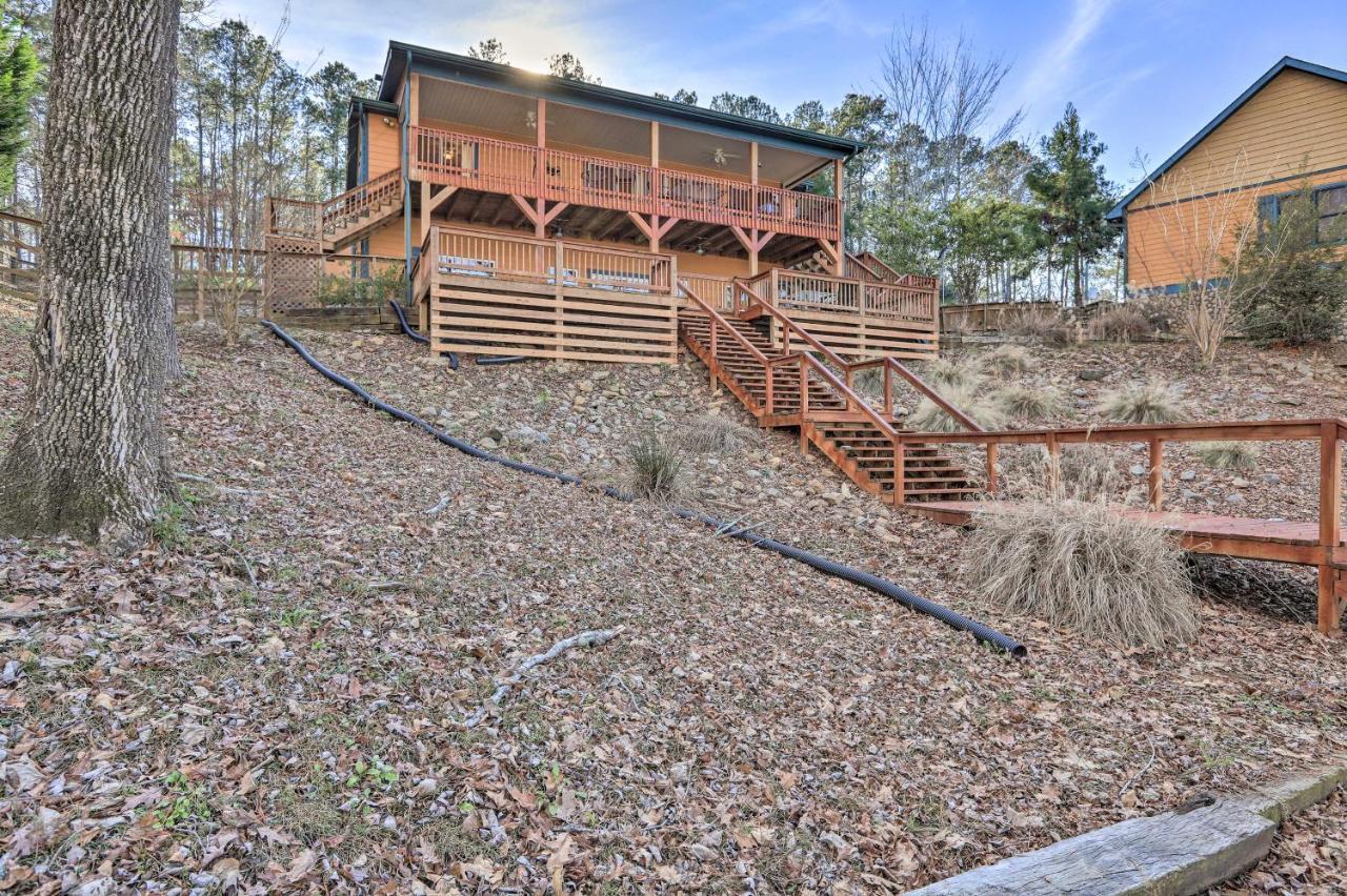 Lakefront Sparta Cottage With Decks And Boat Dock Εξωτερικό φωτογραφία